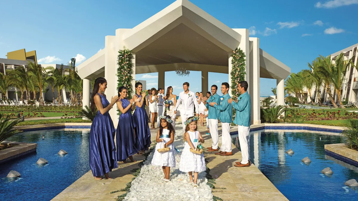 Wedding party at the Dreams Onyx Resort & Spa gazebo