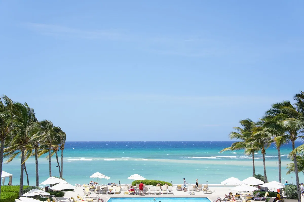 Tropical resort and Caribbean Sea setting