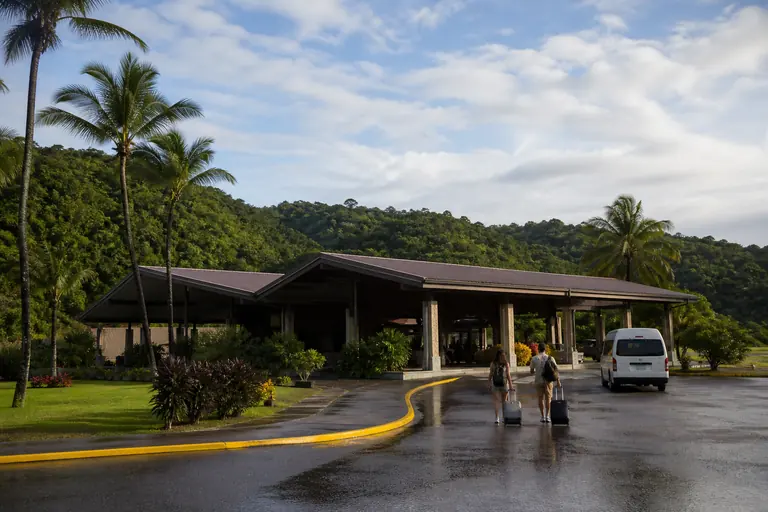 Aeropuerto Samaná El Catey (AZS)